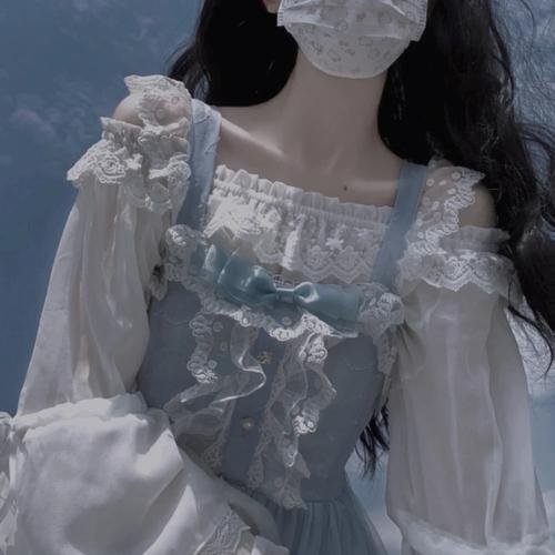 穿成恶毒女配后被男主们偷听心声